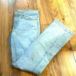 Women’s Levi Jeans - Shaping Bootcut 28